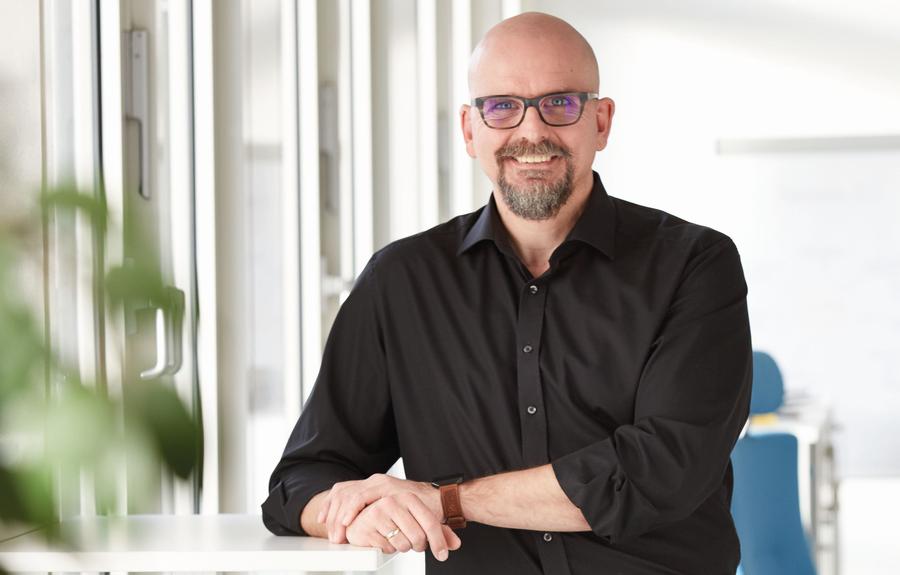 Ulrich Gursky, Head of Communication, SSI Schäfer Shop