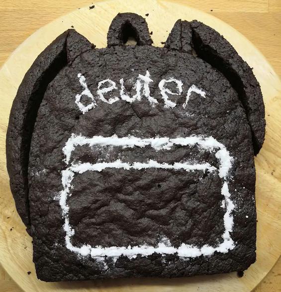 Eine der Aufgaben: Rucksäcke backen. (Bild: Deuter/Scavenger Hunt/Screenshot)