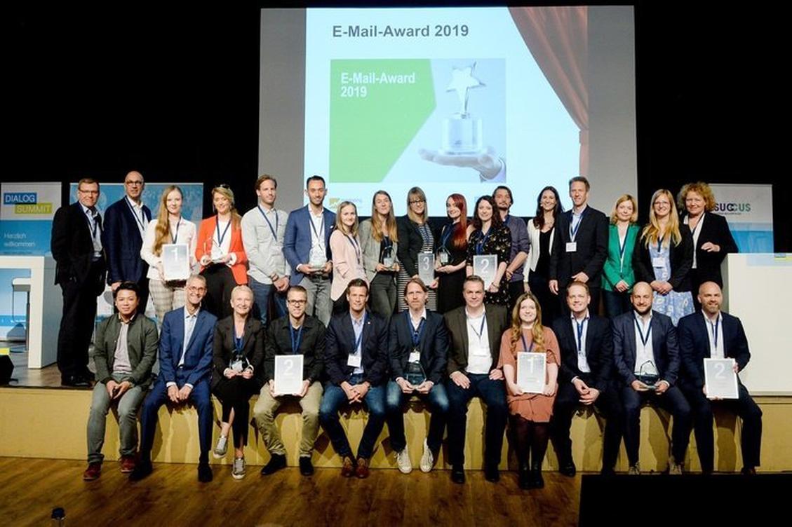 Die Gewinner des EMail-Awards wurden beim DialogSummit prmiert. (Bild: Succus Wirtschaftsforen)